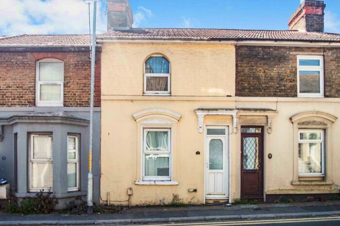 3 Bedroom Terraced House To Rent In Coombe Valley Road, Dover, CT17