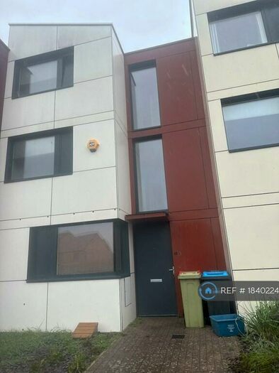 3 Bedroom Terraced House To Rent In Milland Way, Oxley Park, Milton Keynes, MK4