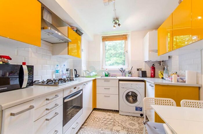 4 Bedroom Maisonette To Rent In Netherwood Street, West Hampstead, London, NW6