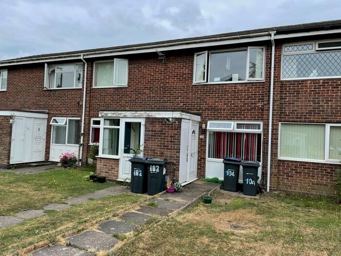 2 Bedroom Maisonette To Rent In Selby Close, Yardley, Birmingham, West Midlands, B26