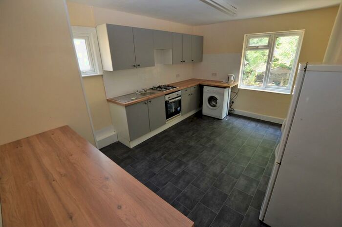 1 Bedroom Apartment To Rent In Lancing Road, Croydon, CR0