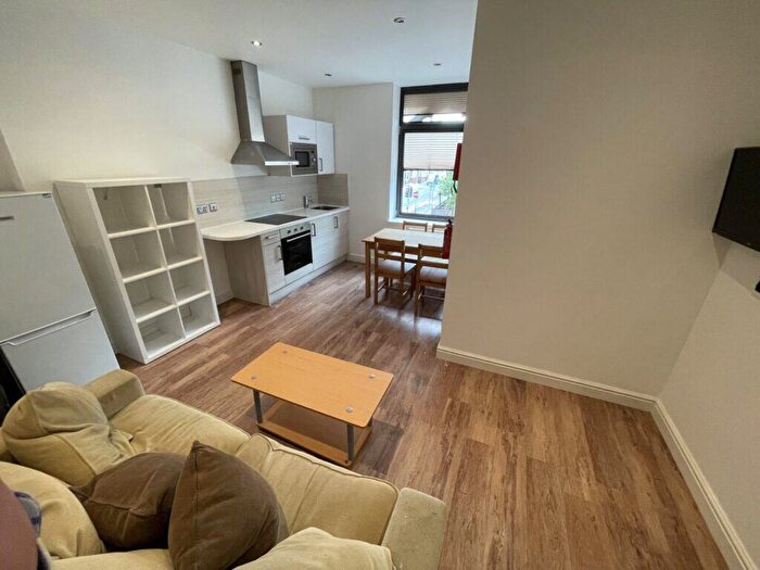 2 Bedroom Apartment To Rent In Westcotes Drive, Leicester, LE3