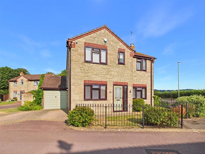 4 Bedroom Detached House For Sale In Harwell Close, Tuffley, Gloucester, GL4