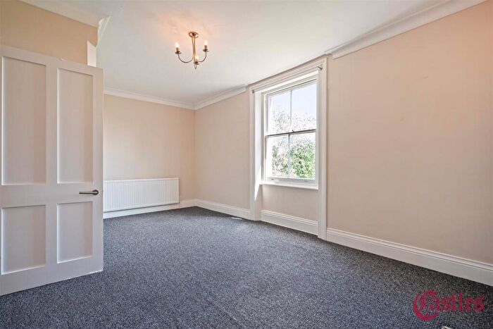 1 Bedroom Flat For Sale In Coolhurst Road, N8