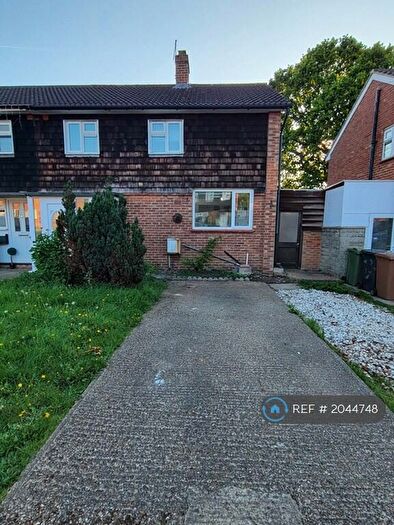 3 Bedroom Semi-Detached House To Rent In Little Hide, Guildford, GU1