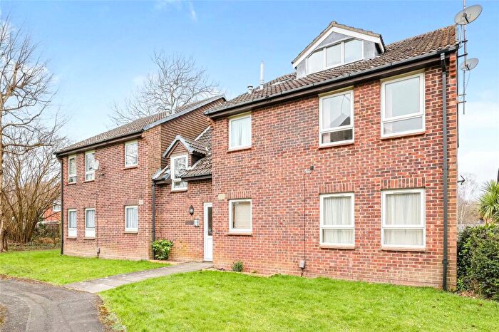 Studio To Rent In Celia Close, Waterlooville, Hampshire, PO7