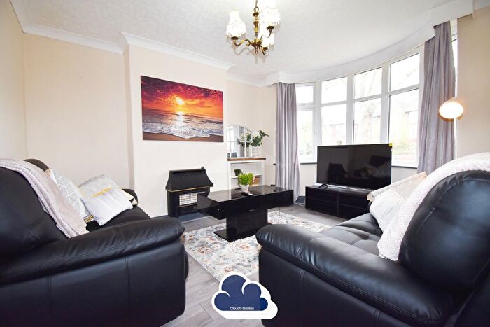 3 Bedroom Terraced House For Sale In Holyhead Road, Coundon, Coventry, CV5