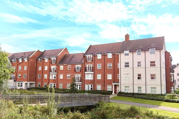 2 Bedroom Apartment For Sale In Imogen House, Ashville Way, Wokingham, Berkshire, RG41