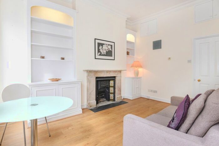 2 Bedroom Flat To Rent In Eardley Crescent, London, SW5