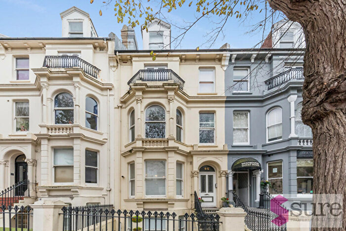 Studio To Rent In Upper Rock Gardens, Brighton, BN2