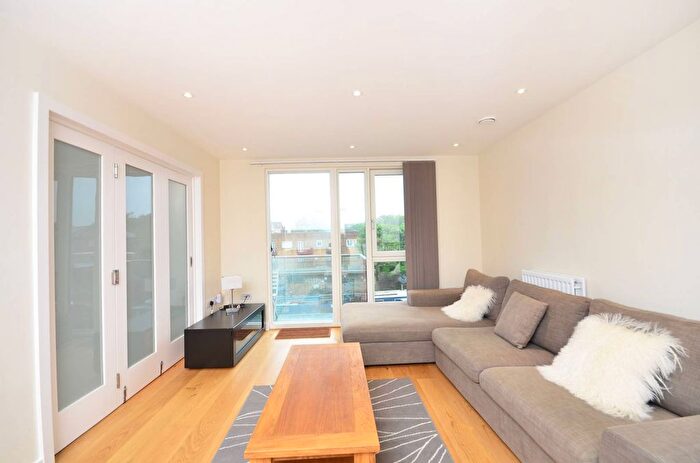 2 Bedroom Flat To Rent In Wiltshire Row, Hoxton, London, N1