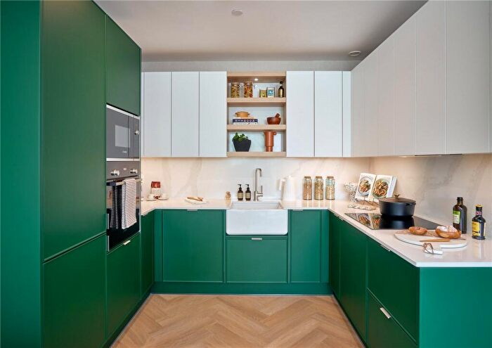 2 Bedroom Flat For Sale In Lindley House, Hendon, NW9