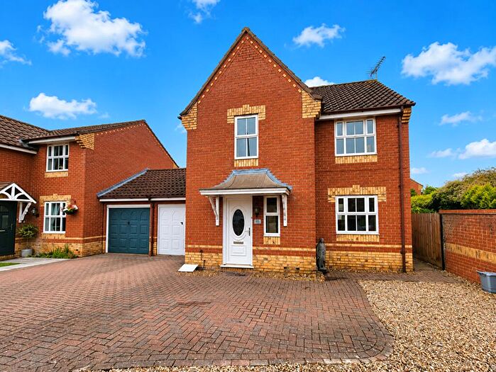 3 Bedroom Detached House For Sale In Plummers Dell, Great Blakenham, Ipswich, Suffolk, IP6