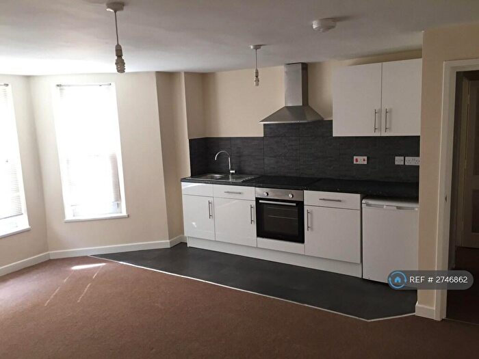 1 Bedroom Flat To Rent In Moor View Terrace, Plymouth, PL4