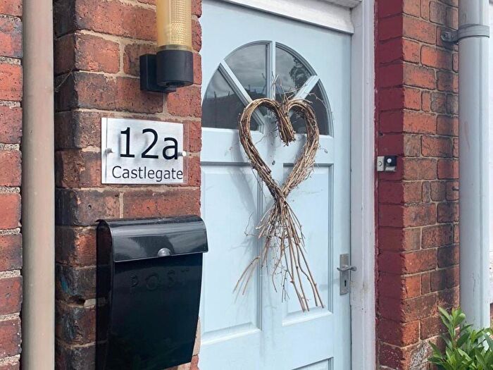 1 Bedroom Apartment To Rent In Castlegate, Tickhill, DN11