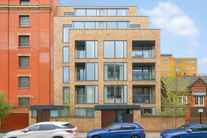2 Bedroom Apartment For Sale In Cliff Villas, Camden, London, NW1