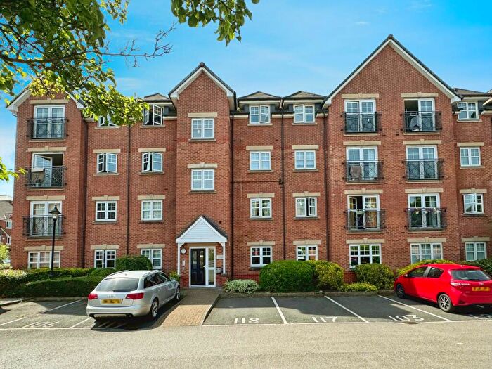 2 Bedroom Flat To Rent In Fog Lane, Burnage, Manchester, M19