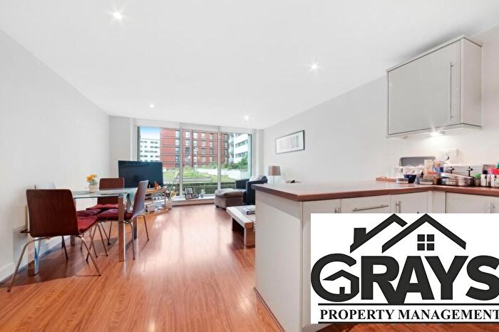 2 Bedroom Flat To Rent In Drift Court, E16