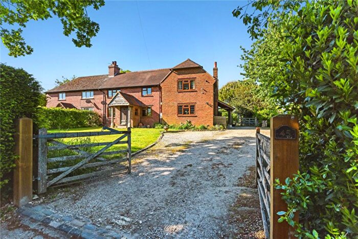 4 Bedroom Semi-Detached House For Sale In Hill Lane, Barnham, West Sussex, PO22