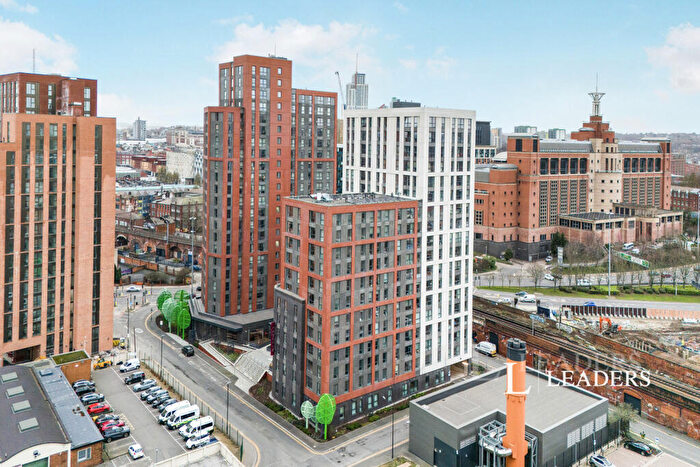 1 Bedroom Flat To Rent In Saxton Lane, Leeds, West Yorkshire, LS9