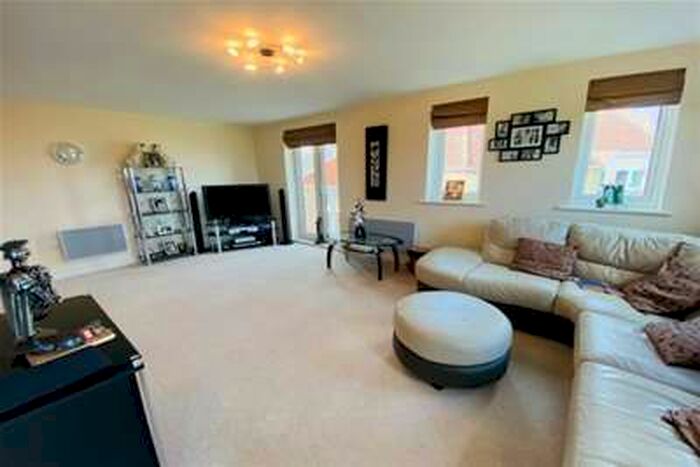 2 Bedroom Flat To Rent In Cheena Court, NR8