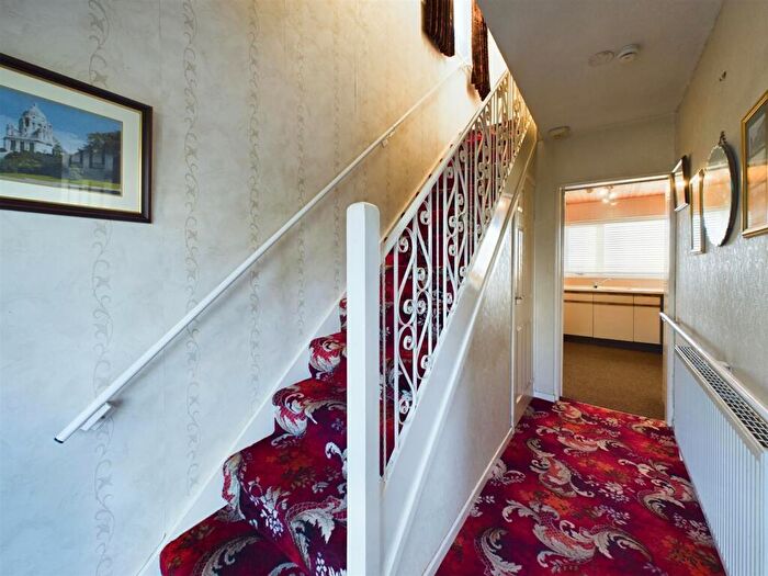3 Bedroom Semi-Detached House For Sale In Bentham Road, Lancaster, LA1