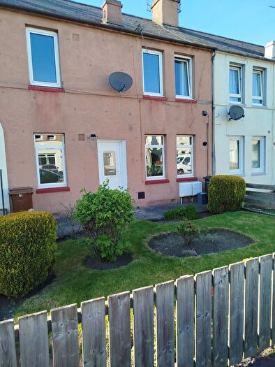 2 Bedroom Maisonette To Rent In Stenhouse Crescent, Edinburgh, EH11