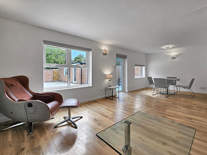 3 Bedroom End Of Terrace House For Sale In Monkswell, Cambridge, CB2