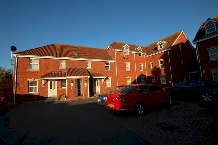 2 Bedroom Flat To Rent In Church Street, Highbridge, TA9