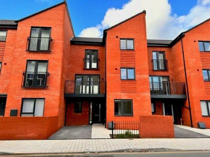 3 Bedroom House To Rent In All Saints Road, Leicester, LE3