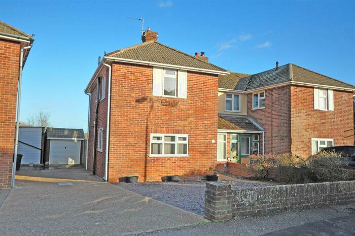 3 Bedroom Semi-Detached House To Rent In Battle Crescent, Hailsham, BN27