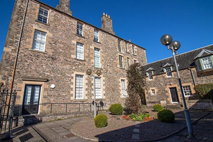 2 Bedroom Flat For Sale In Towerdykeside, Hawick, TD9