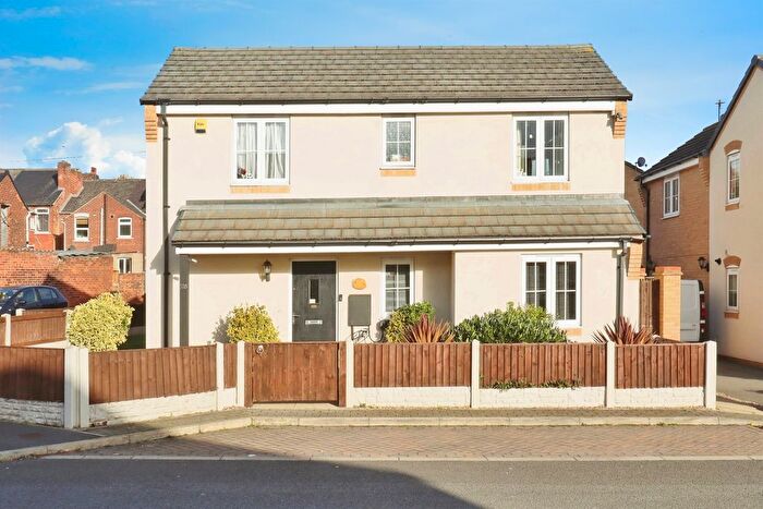 3 Bedroom Detached House For Sale In Palmer Street, Hyde Park, Doncaster, DN4