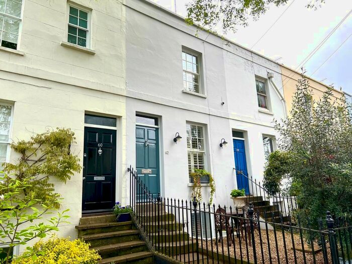 1 Bedroom Detached House To Rent In Gratton Road, Cheltenham, Gloucestershire, GL50