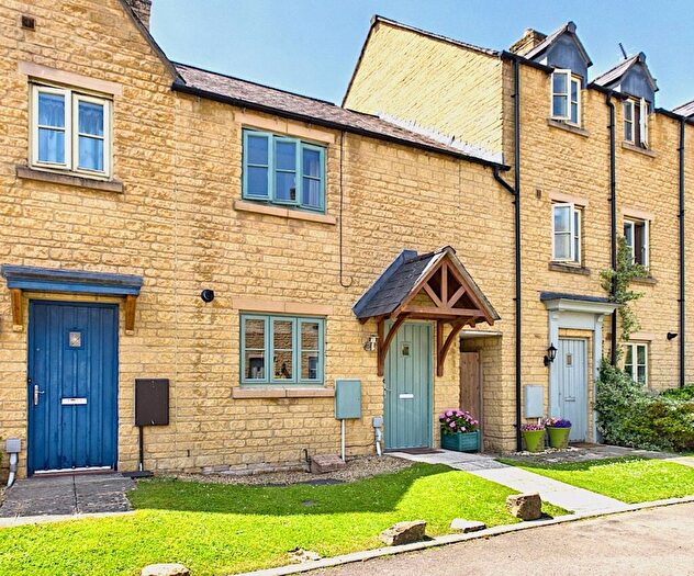 3 Bedroom Terraced House For Sale In Croome Gardens, Bourton-on-the-Water, GL54