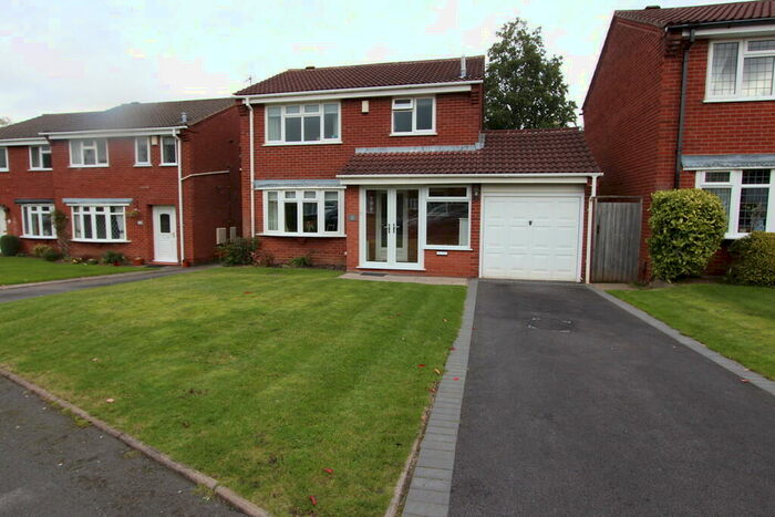 3 Bedroom Detached House To Rent In Hainfield Drive, Solihull, B91
