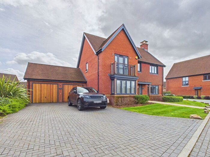 4 Bedroom Detached House For Sale In Gordons Way, Pease Pottage, West Sussex, RH11