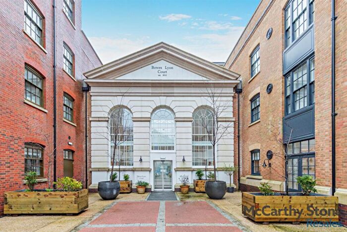 1 Bedroom Apartment For Sale In Bowes Lyon Court, Poundbury, Dorchester, DT1