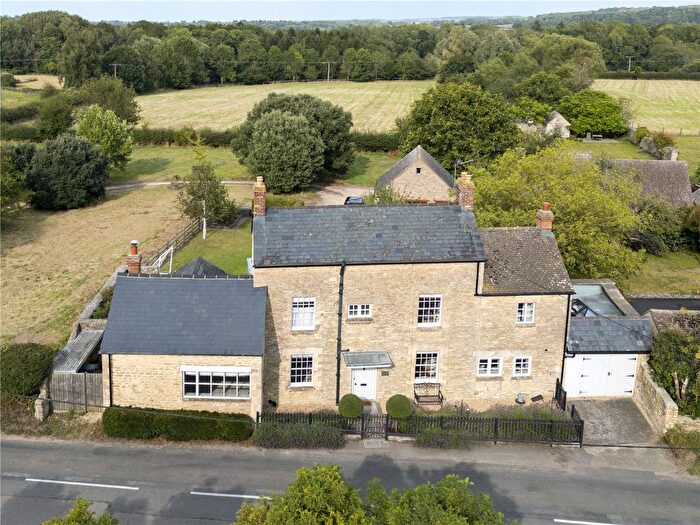 5 Bedroom Detached House For Sale In Church Hanborough, Witney, Oxfordshire, OX29