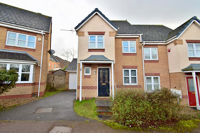 3 Bedroom Semi-Detached House To Rent In Kestrel Lane, Hamilton, Leicester, LE5