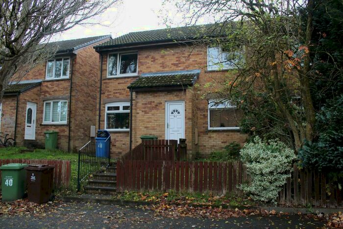 2 Bedroom Flat To Rent In Gairbraid Court, Maryhill, Glasgow, G20