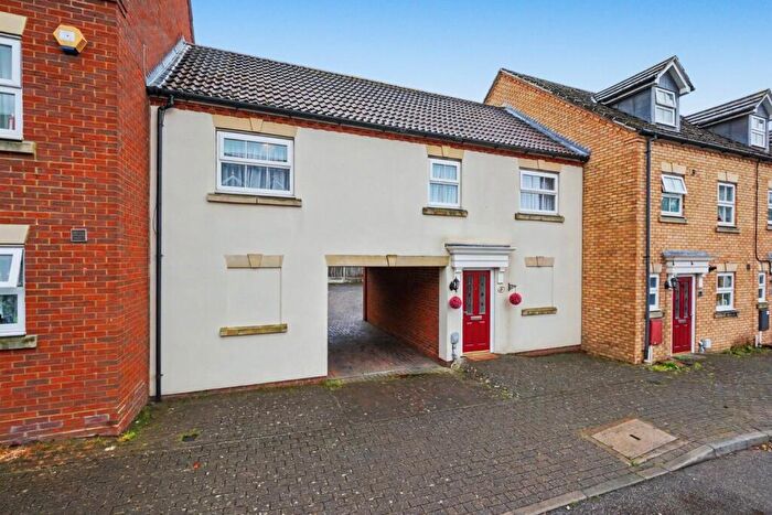 2 Bedroom Maisonette For Sale In Monarch Drive, Kemsley, Sittingbourne, Kent, ME10