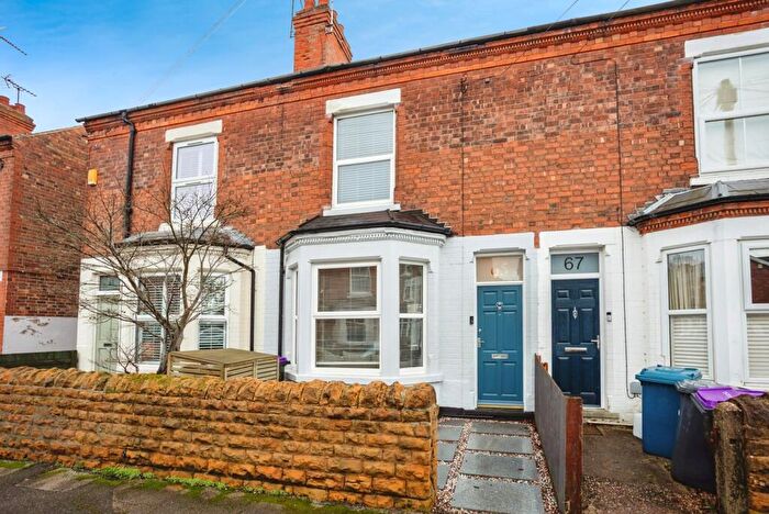 3 Bedroom Terraced House For Sale In Carlyle Road, West Bridgford, Nottinghamshire, NG2