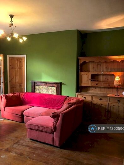 2 Bedroom Flat To Rent In Heaton, Newcastle Upon Tyne, NE6