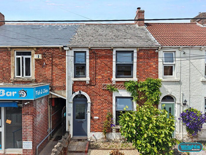 2 Bedroom Terraced House For Sale In Frome Road, Trowbridge, BA14