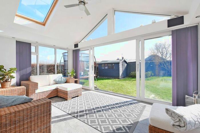 5 Bedroom Detached House For Sale In Eckington Road, Coal Aston, Dronfield, S18