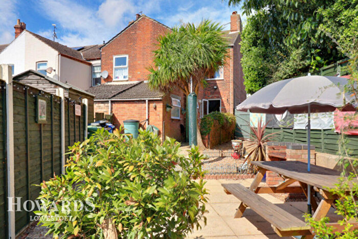 3 Bedroom End Of Terrace House For Sale In Fir Lane, Lowestoft, NR32