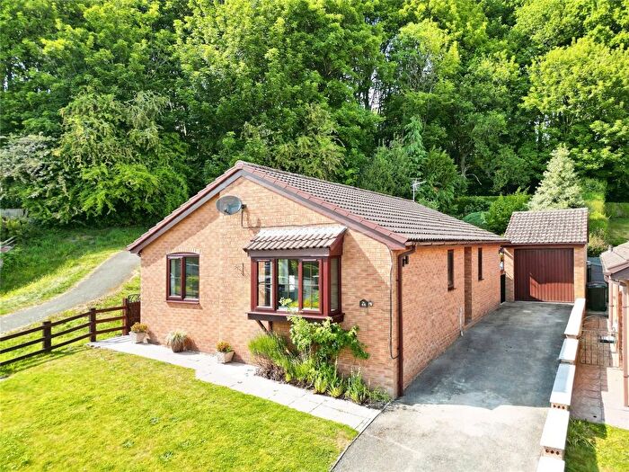 2 Bedroom Bungalow For Sale In Jasmine Gardens, Oswestry, Shropshire, SY11