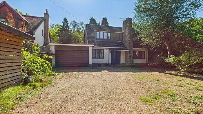 3 Bedroom Detached House For Sale In Horsell, Surrey, GU21