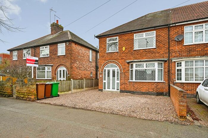 3 Bedroom Semi Detached House For Sale In Western Boulevard, Nottingham, Nottinghamshire, NG8